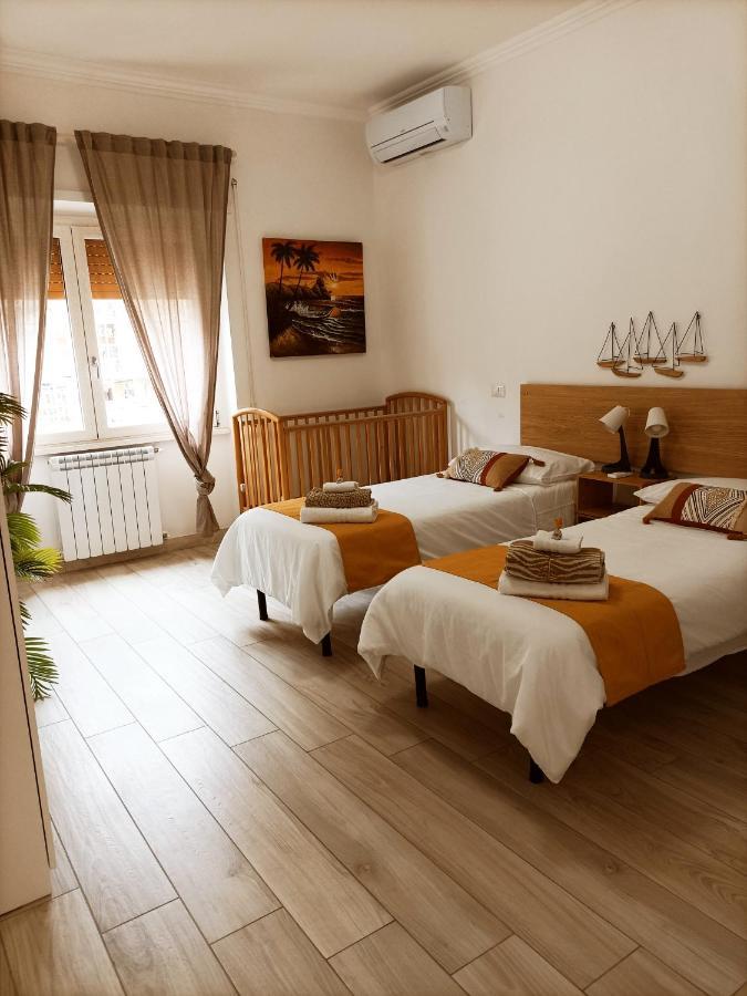 Luxury Beach House Torvaianica Eksteriør billede