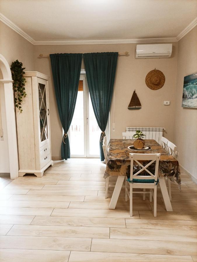 Luxury Beach House Torvaianica Eksteriør billede