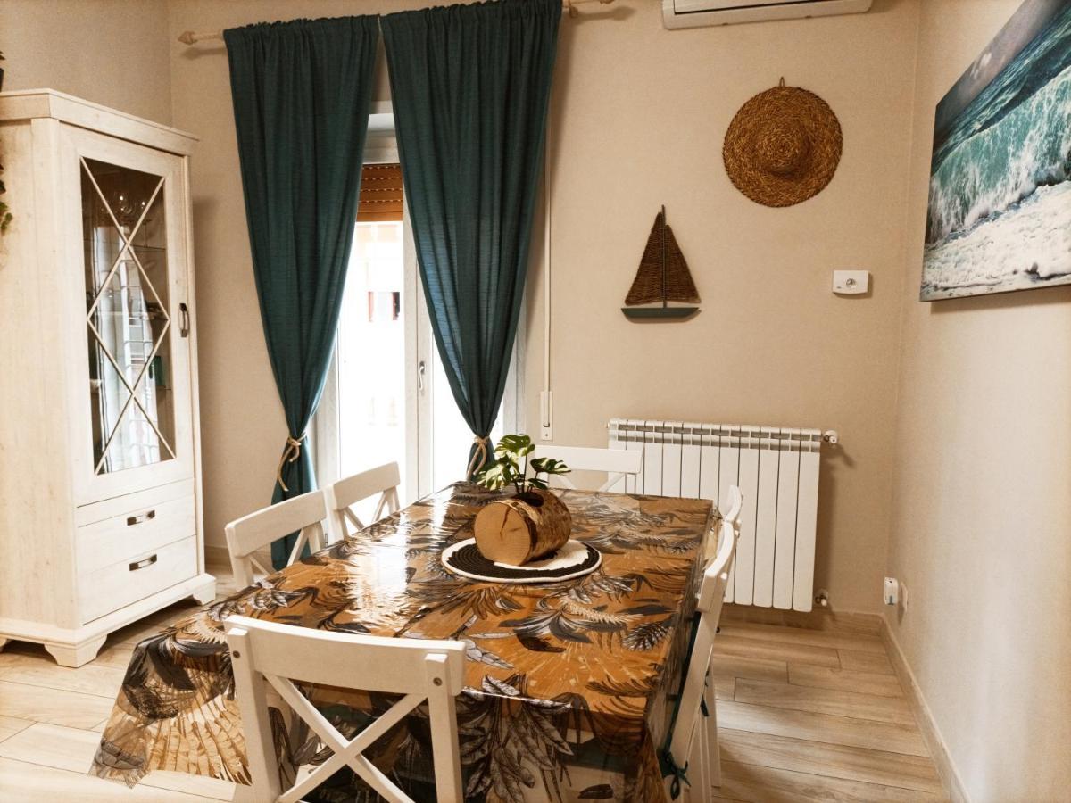 Luxury Beach House Torvaianica Eksteriør billede